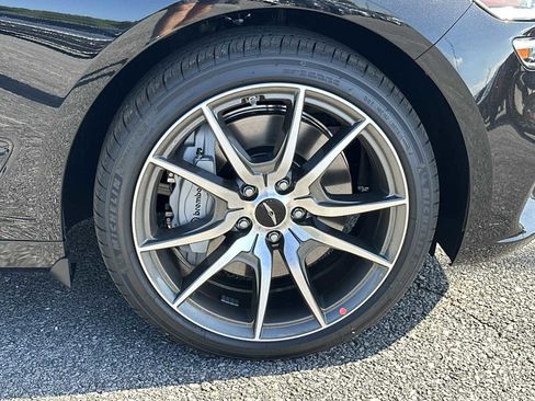 New 2026 Genesis G70 2.5T RWD image 7