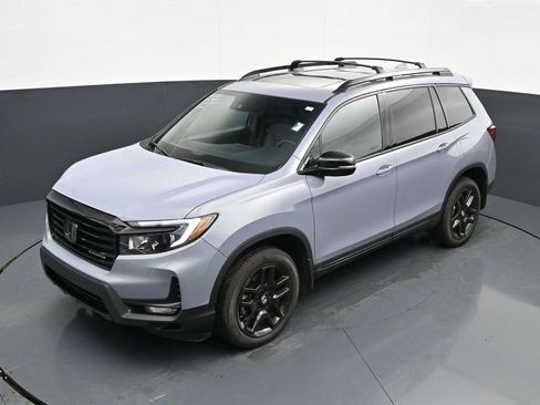Used 2025 Honda Passport Black Edition image 12