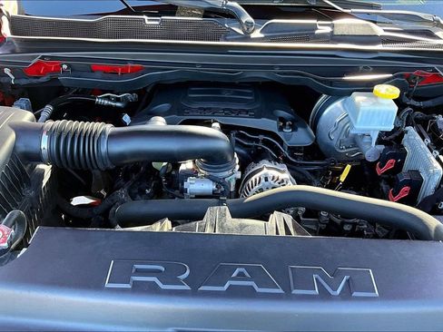 Used 2020 RAM 1500 Big Horn AWD/4WD image 11