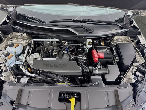 New 2026 Nissan Rogue Platinum image 31