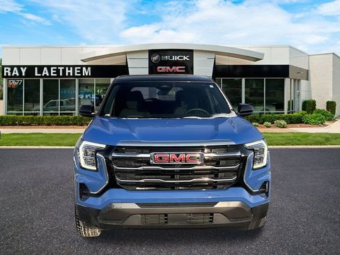 Used 2026 GMC Terrain Elevation image 8