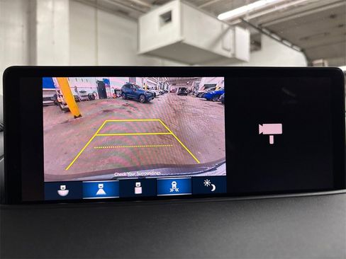 Certified 2022 Acura MDX SH-AWD w/ Technology Package image 24