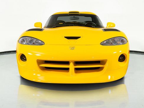 Used 2001 Dodge Viper GTS image 21