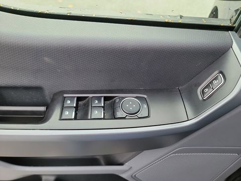 Used 2023 Ford F150 XLT image 11