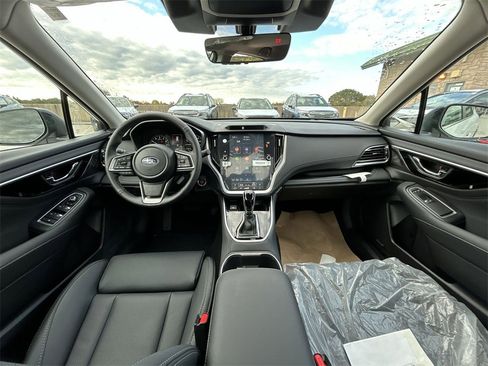 Certified 2025 Subaru Outback Limited image 12