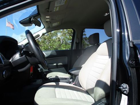 Used 2019 Ford Ranger XLT image 10