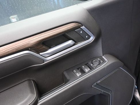 Used 2022 Chevrolet Silverado 1500 LT w/ Safety Package image 23