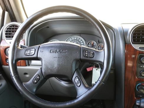 Used 2004 GMC Envoy SLT image 72