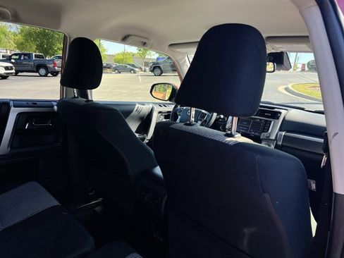 Used 2024 Toyota 4Runner SR5 image 23