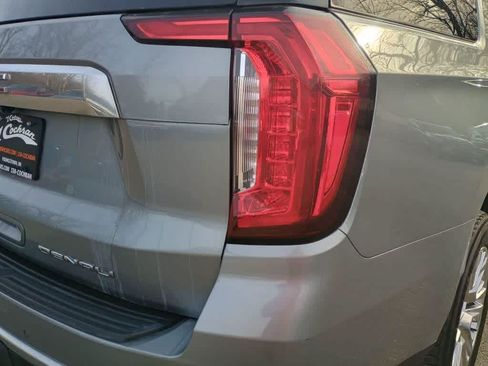 Used 2024 GMC Yukon XL Denali AWD/4WD image 21