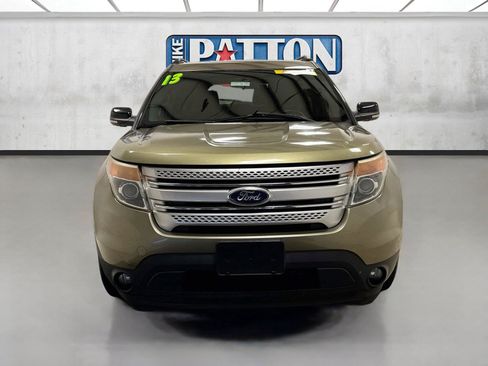Used 2013 Ford Explorer XLT AWD/4WD image 2