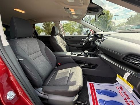 New 2026 Nissan Rogue SV image 18