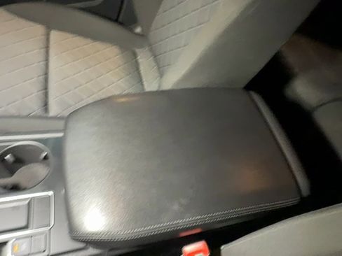 Used 2018 Volkswagen Atlas S image 38