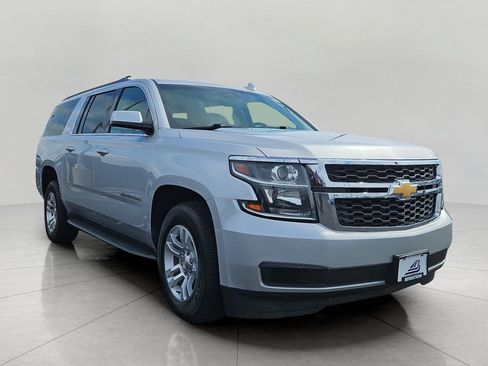 Used 2018 Chevrolet Suburban LT AWD/4WD image 1