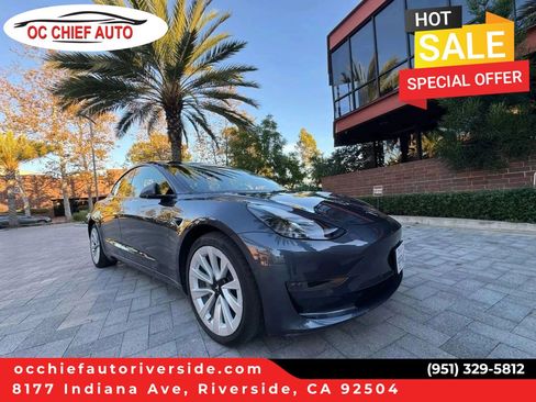 Used 2021 Tesla Model 3 Standard Range Plus RWD image 1