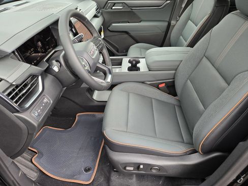 New 2025 GMC Acadia AT4 image 6