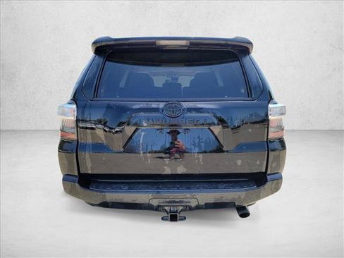 Used 2020 Toyota 4Runner SR5 Premium w/ Moonroof Package AWD/4WD image 6