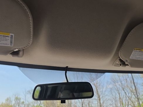 Used 2021 Chevrolet Express 2500 w/ Driver Convenience Package image 21