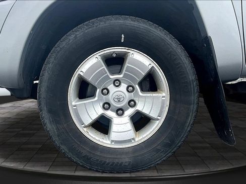 Used 2010 Toyota Tacoma 4x4 Access Cab V6 image 30