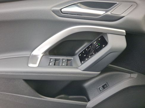 Certified 2025 Audi Q5 Prestige image 12