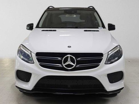 Used 2019 Mercedes-Benz GLE 400 4MATIC image 8