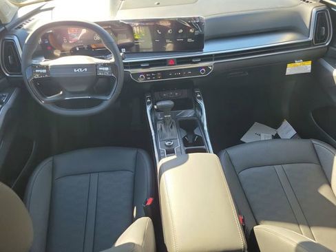 New 2026 Kia Sorento S w/ S Panoramic Sunroof Package image 15