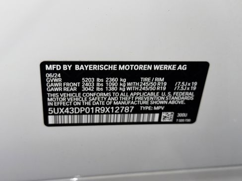Certified 2024 BMW X3 sDrive30i w/ M Sport Package image 38