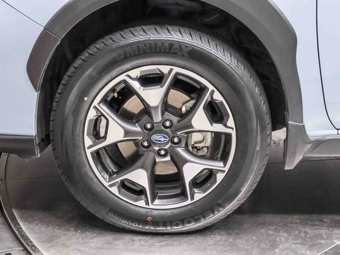 Used 2020 Subaru Crosstrek 2.0i Premium image 9