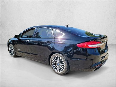 Used 2018 Ford Fusion Titanium FWD image 7