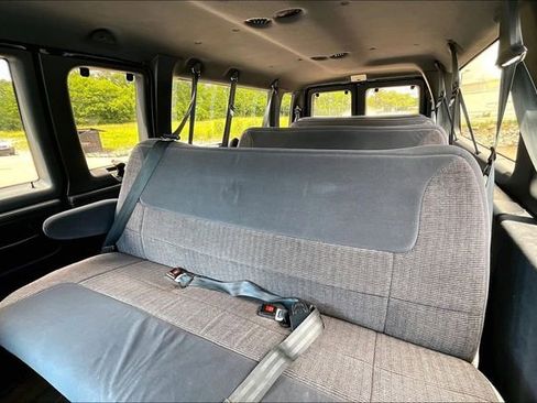 Used 1994 Ford E-350 and Econoline 350 XLT RWD image 26