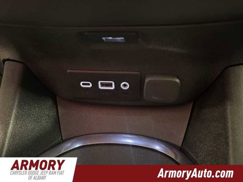 Used 2023 Chevrolet Malibu LT image 18