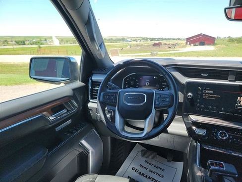 Used 2023 GMC Sierra 1500 Denali w/ Technology Package AWD/4WD image 14