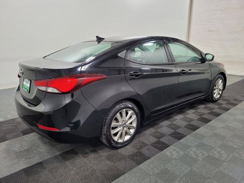 Used 2014 Hyundai Elantra SE w/ Option Group 02 image 10