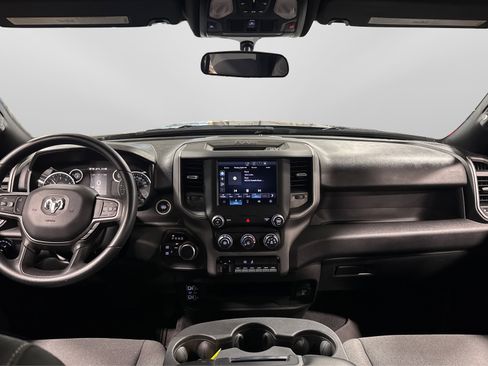 Used 2024 RAM 2500 Tradesman w/ Chrome Appearance Group image 24