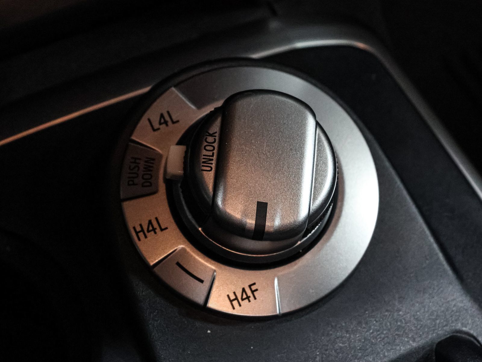 Used 2024 Toyota 4Runner Limited AWD/4WD image 28