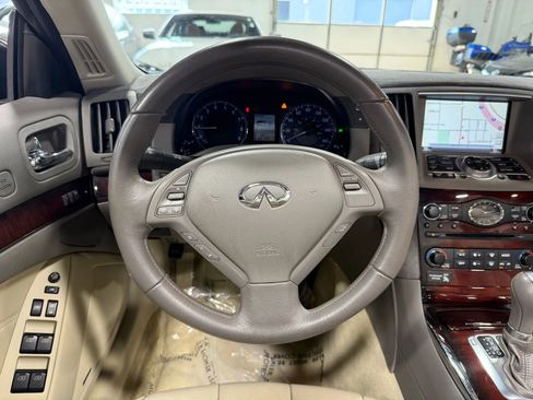 Used 2010 INFINITI G37 Sport w/ Premium Pkg image 14