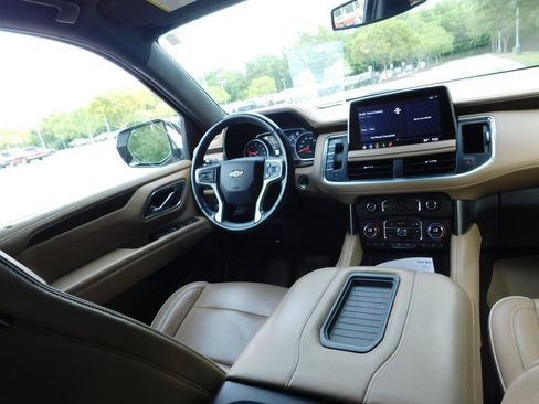 Used 2021 Chevrolet Tahoe Premier AWD/4WD image 6