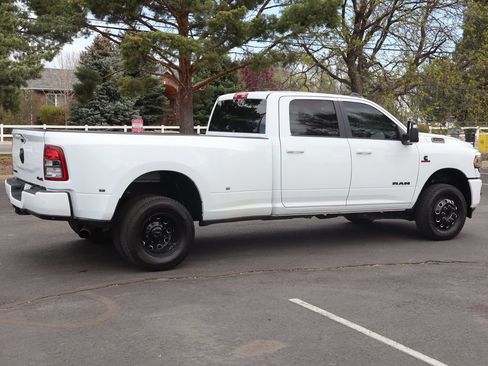 Used 2023 RAM 3500 Big Horn w/ Night Edition image 4