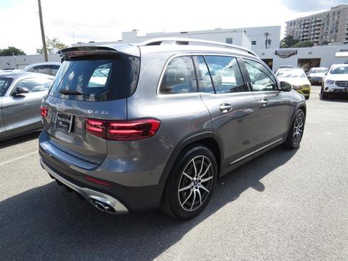 Used 2025 Mercedes-Benz GLB 35 AMG 4MATIC image 4