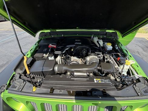 Used 2019 Jeep Wrangler Unlimited Sport S AWD/4WD image 43