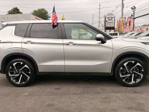 Used 2024 Mitsubishi Outlander Ralliart AWD/4WD image 11
