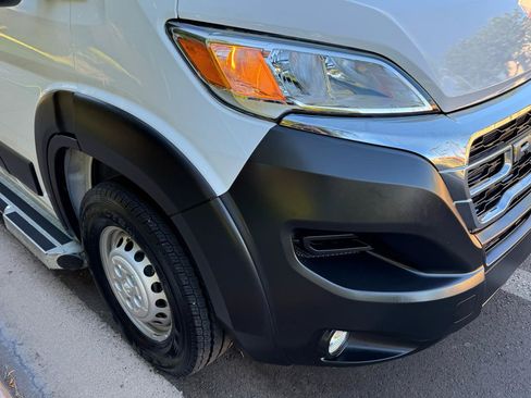 Used 2025 RAM ProMaster 2500 w/ U-Haul Equipment Group FWD image 44