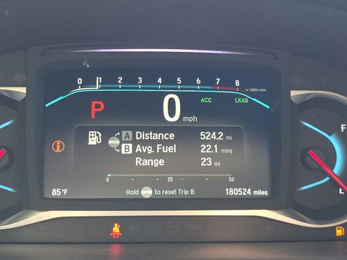 Used 2019 Honda Pilot Touring image 7