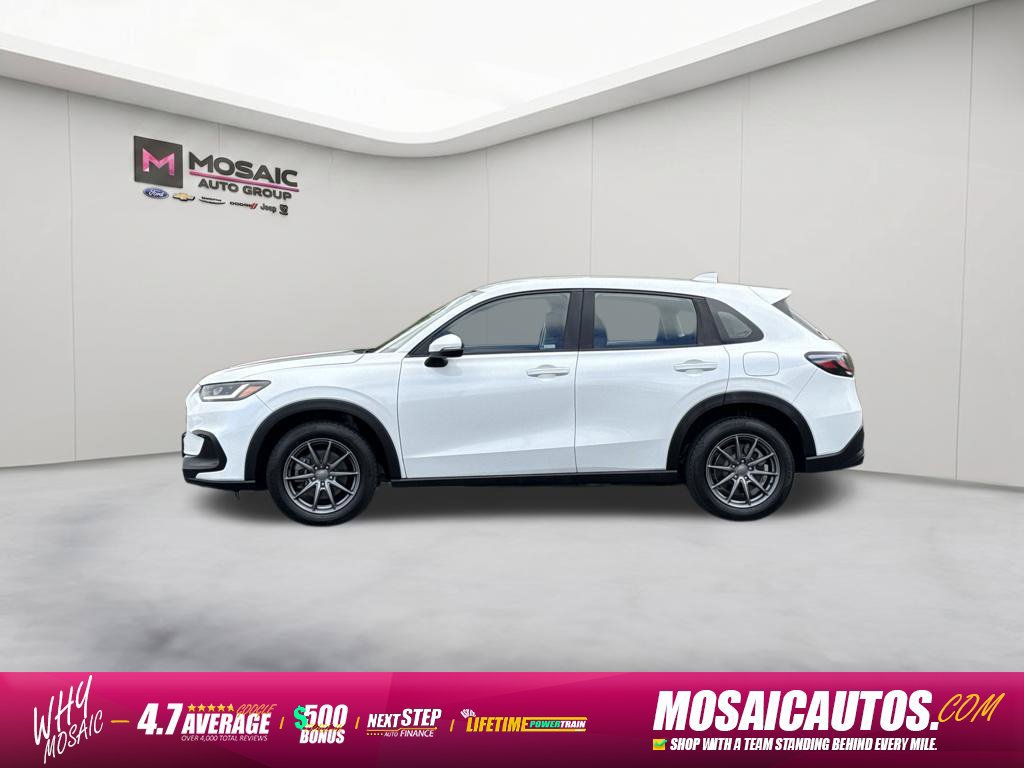 Used 2023 Honda HR-V LX image 4