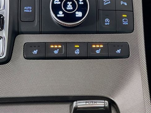 Used 2022 Hyundai Palisade Limited AWD/4WD image 21
