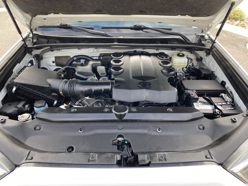 Used 2022 Toyota 4Runner SR5 image 22