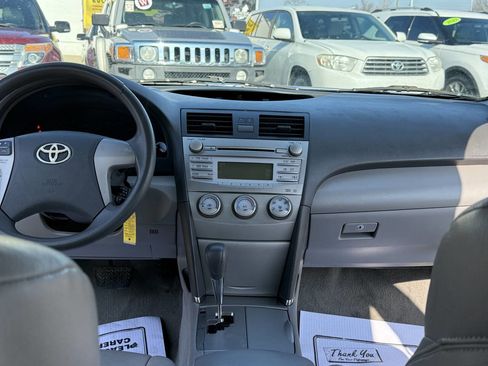 Used 2011 Toyota Camry LE w/ LE Extra-Value Pkg image 12