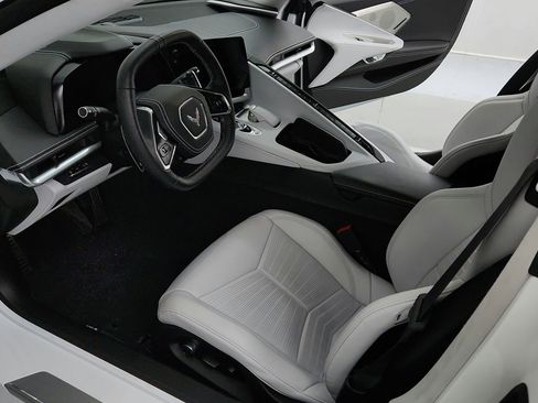 Certified 2021 Chevrolet Corvette Stingray Premium Cpe w/ Z51 Performance Package RWD image 16