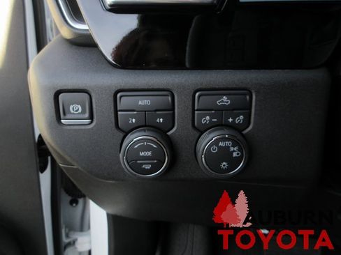 Used 2025 Chevrolet Silverado 1500 LT w/ LPO, Dark Essentials Package image 16