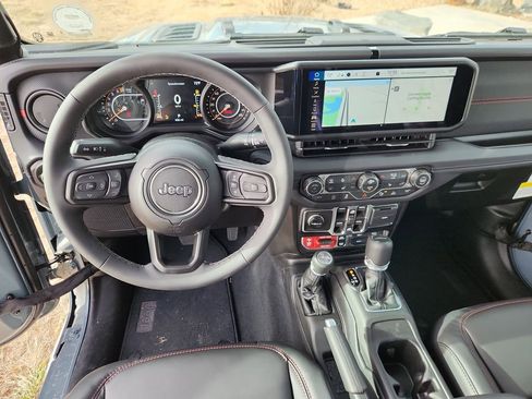 New 2026 Jeep Gladiator Rubicon AWD/4WD image 9
